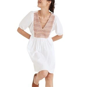 Madewell Embroidered Poplin V-Neck Mini Dress size Medium in White